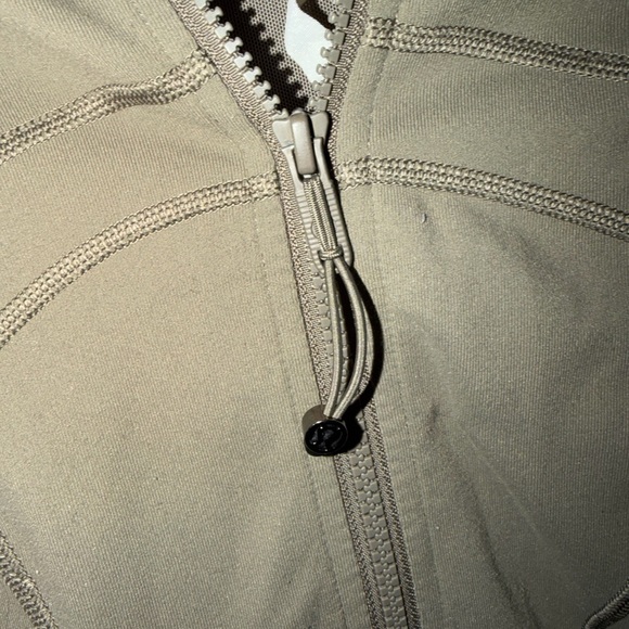 lululemon define jacket - Picture 3 of 6